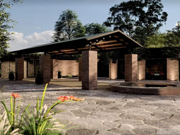 387 Moore Rd, Woodside, CA 94062