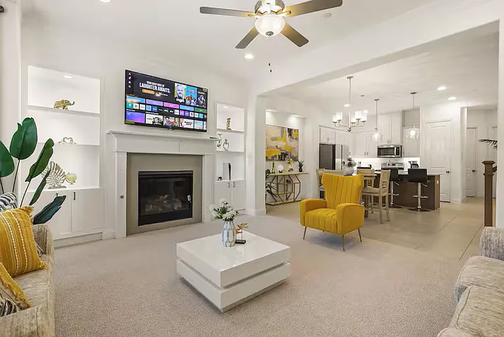 112 Canonbury Dr