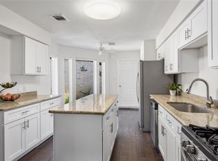 15600 Barkers Landing Rd APT 1, Houston, TX 77079