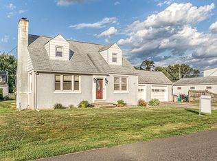 9271 Reed Ave, Morrisville, PA 19067