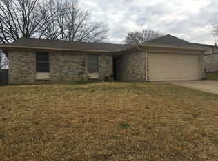 733 Reveille Rd, Fort Worth, TX 76108