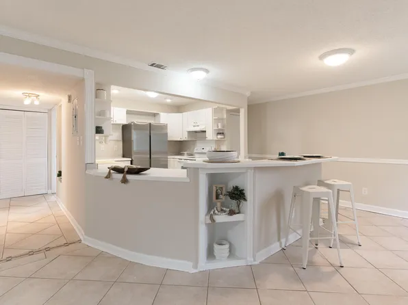 308 Miracle Strip Pkwy SW Unit 10D, Fort Walton Beach, FL 32548