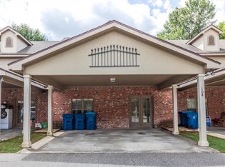 104 Deraney Ln, Lafayette, LA 70503