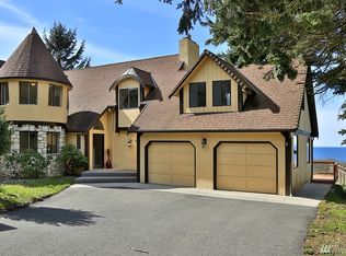 1399 W Beach Rd, Oak Harbor, WA 98277