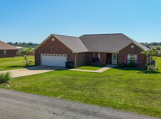 2 Raptor St, Belmont, MS 38827