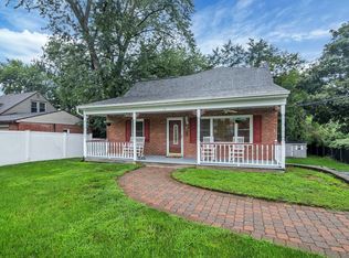 13 Anthony Dr, Poughkeepsie, NY 12601