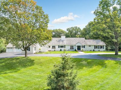 140 Brown Rd S, Long Lake, MN, 55356