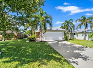 17587 Cinquez Park Rd E, Jupiter, FL 33458