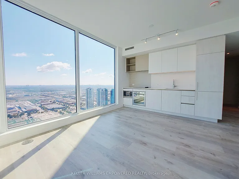 7890 Jane St #5109 — Photo 5