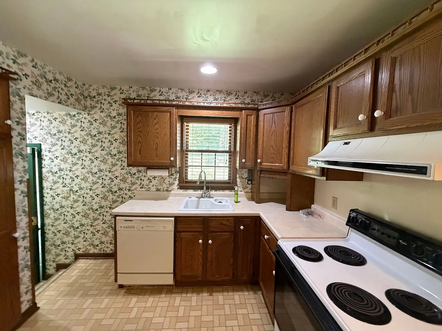 Available NOW! Charming 3-Bedroom Home on 3 Acres | 2989 75th St NW, Rochester, MN 55901 — Photo 3