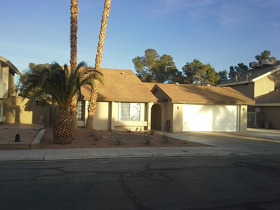 2nd image of 3788 Majestic Dr