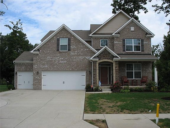 2nd image of 7596 Driftwood Dr