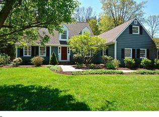 18 Scudder Ct, Pennington, NJ