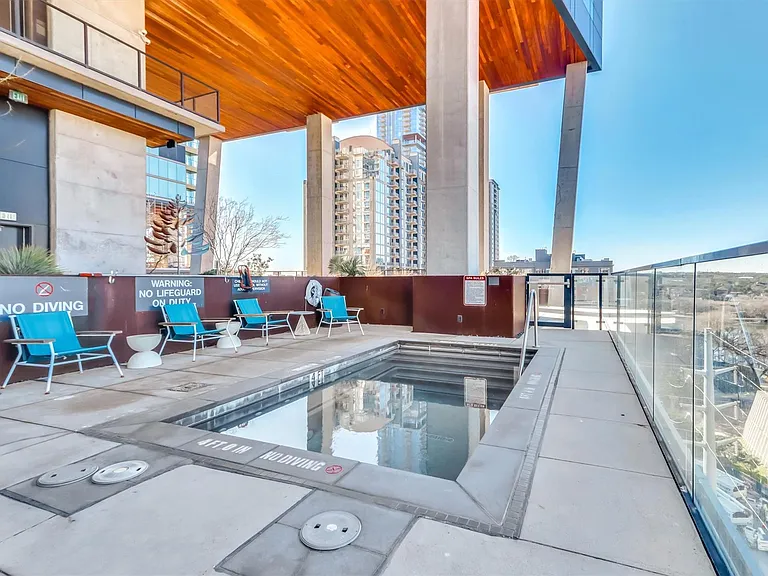 70 Rainey St #1607 — Photo 39