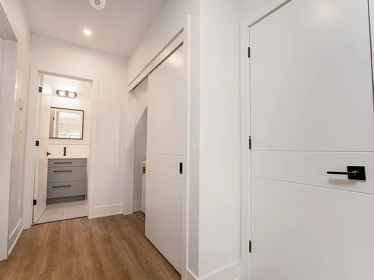 85 Rosemount Ave #C — Photo 10
