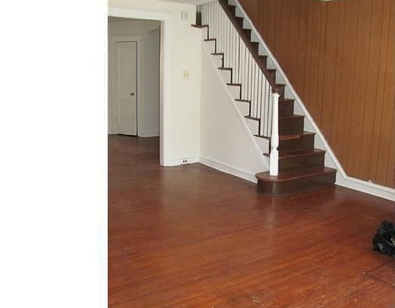3rd image of 6251 N Bouvier St
