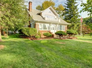 407 S Gray St, Sidell, IL 61876