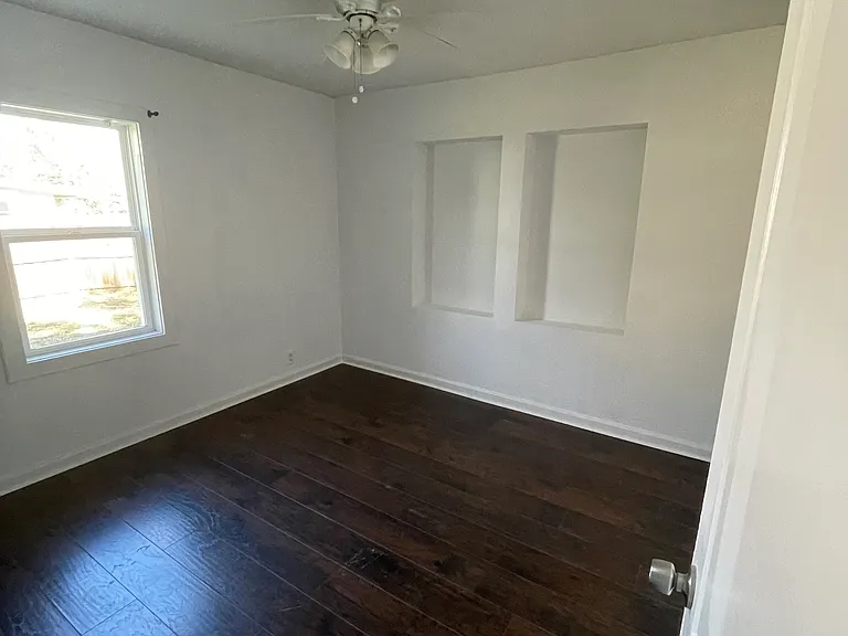 21 Nesmith Ave — Photo 24