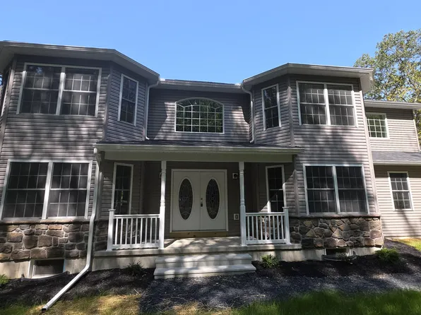 130 Sugar Hill Rd #4, Saylorsburg, PA 18353