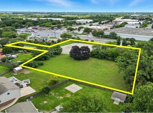 241 E Army Trail Rd, Bloomingdale, IL 60108