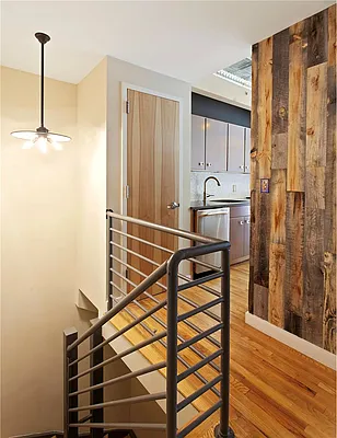 Sold by iList, LLC | media 14