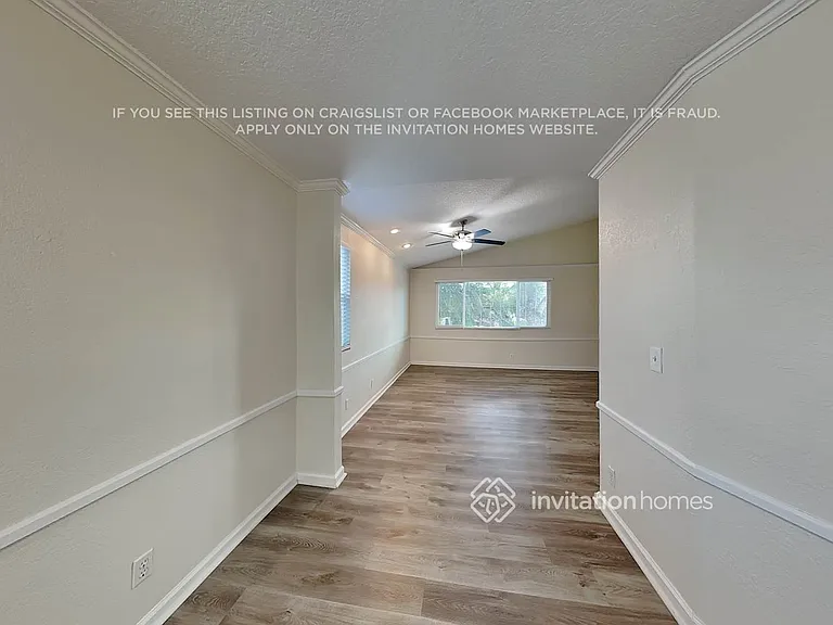 6340 NW 77th Ct — Photo 21