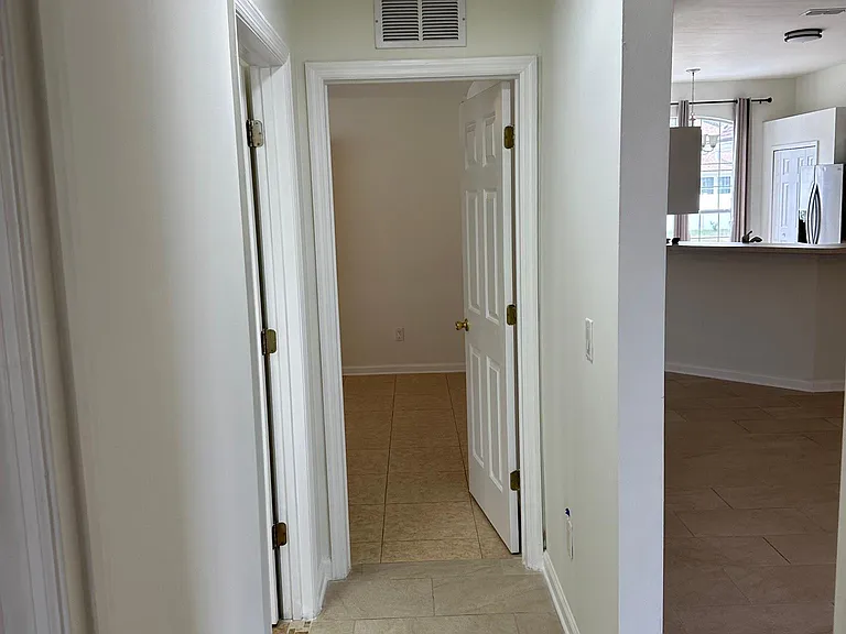 12083 Footman Ct — Photo 9