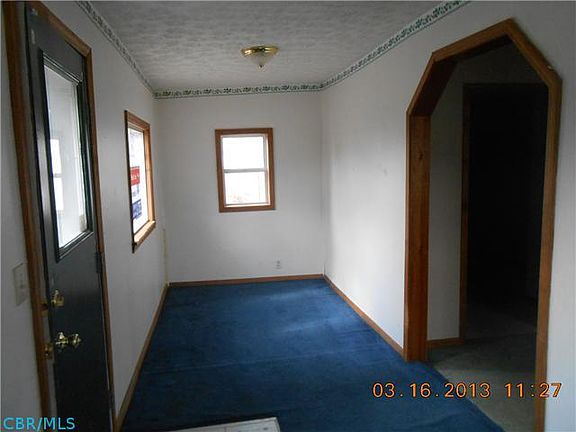 3rd image of 165 Western Ave