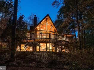 6714 Whitegate Rd, Clarksville, MD 21029