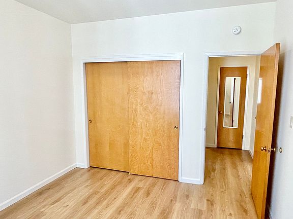 5th image of 1324 Jackson St #6