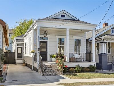 2506 General Pershing St, New Orleans, LA, 70115