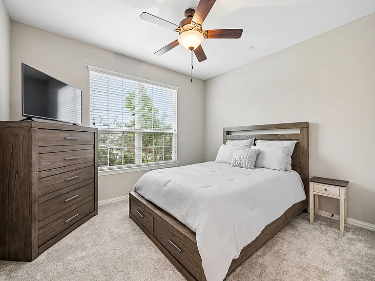 2200 Mountain Creek Ct — Photo 29
