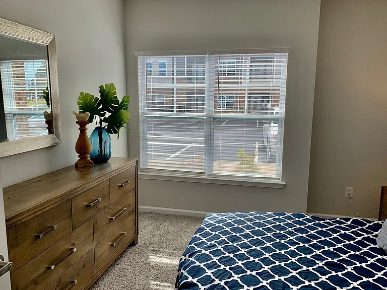Grand Oaks Apartments — Photo 102