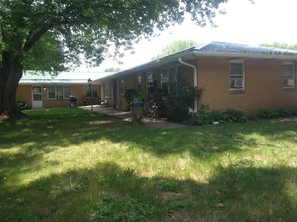 500 Christiana Ave #C, Bode, IA 50519