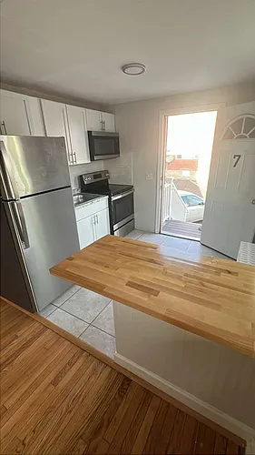 140 Morgan Ave #6A Photo 1