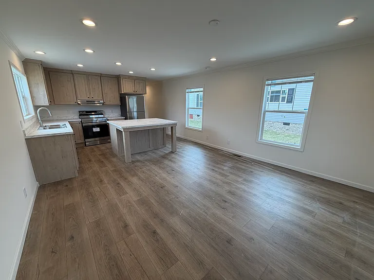919 Atlanta Dr — Photo 4