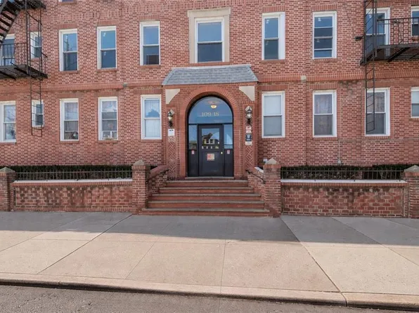 109-18 Lefferts Blvd #D2, South Ozone Park, NY 11420