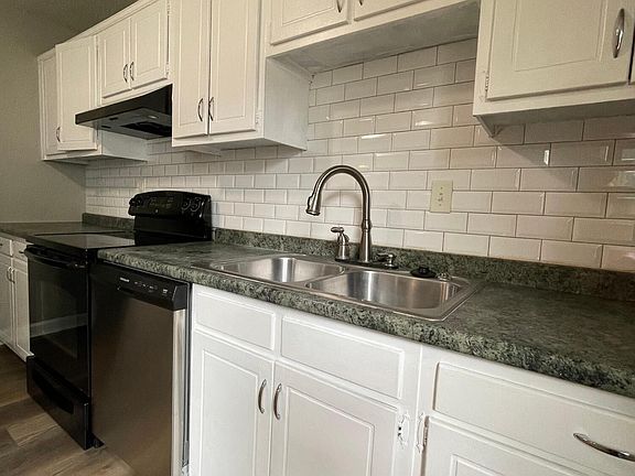 5th image of 101 Ivey Ct