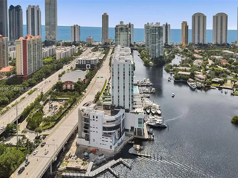 400 Sunny Isles Blvd #2021 — Photo 50