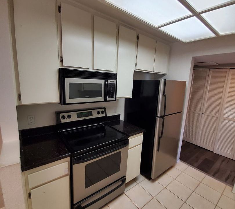 1st image of 4060 Porte La Paz Unit 36