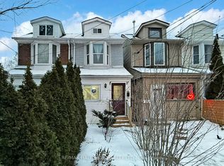 4 King Edward Ave, Toronto, ON M4C 5J6