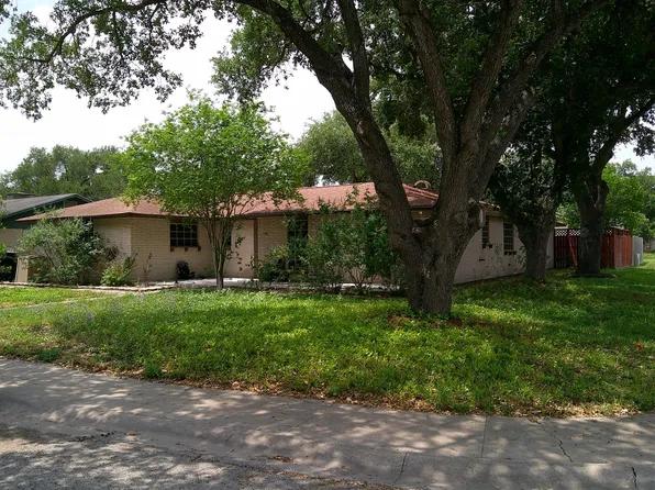 1901 Bilvan St, Kingsville, TX 78363