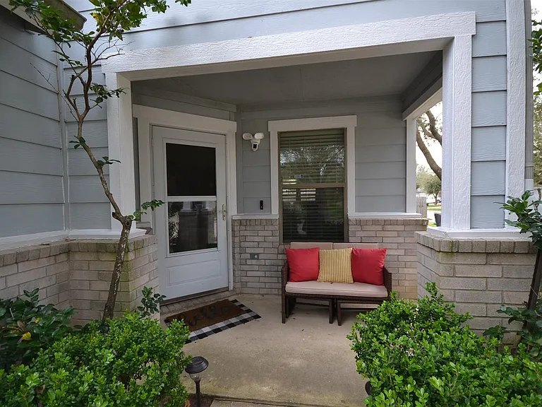 20751 Cypress Post Dr — Photo 3