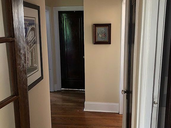 2nd image of 1227 W Lunt Ave APT 2B