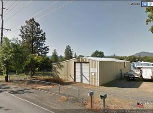 1110 Ort Ln, Merlin, OR 97532