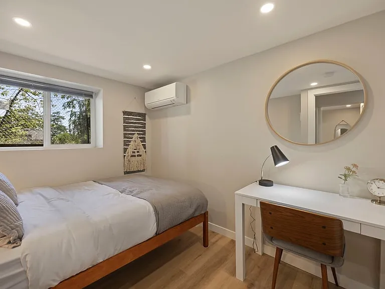 5116 S Brighton St #B — Photo 6