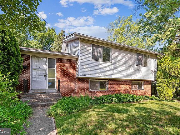 4th image of 7608 Wellesley Dr