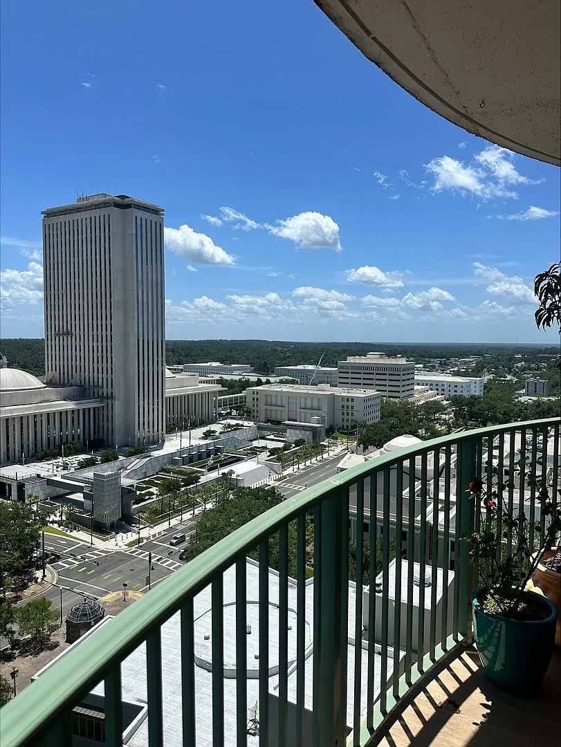 2 Bed / 2 Bath Luxury High Rise Condo Downtown With Views For Days! — Photo 2