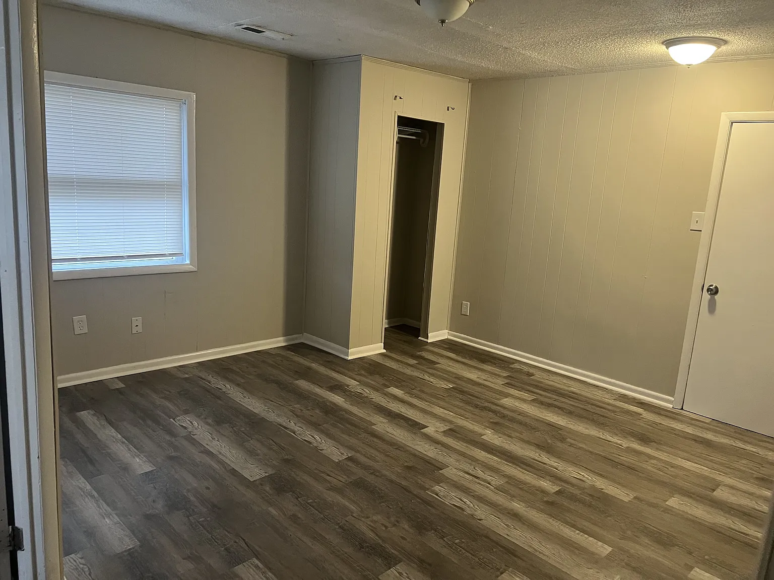 5300 Court G - 1 — Photo 2