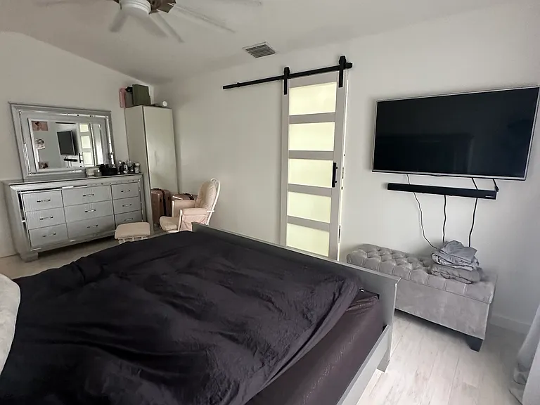 8811 W Sunrise Blvd — Photo 16